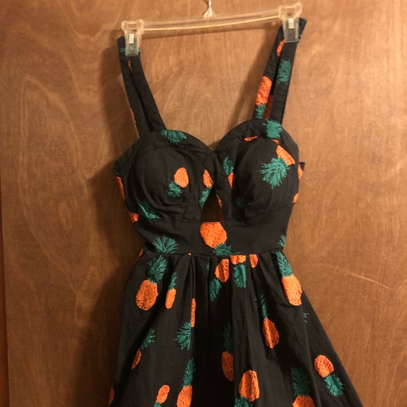 Pineapple Mini Dreas - Picture 2 of 3